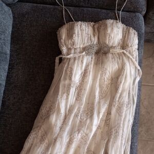 Elegant Cream Lace Dress